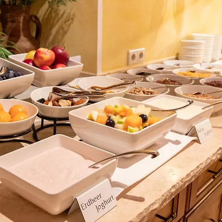 索莱顿酒店 图克斯